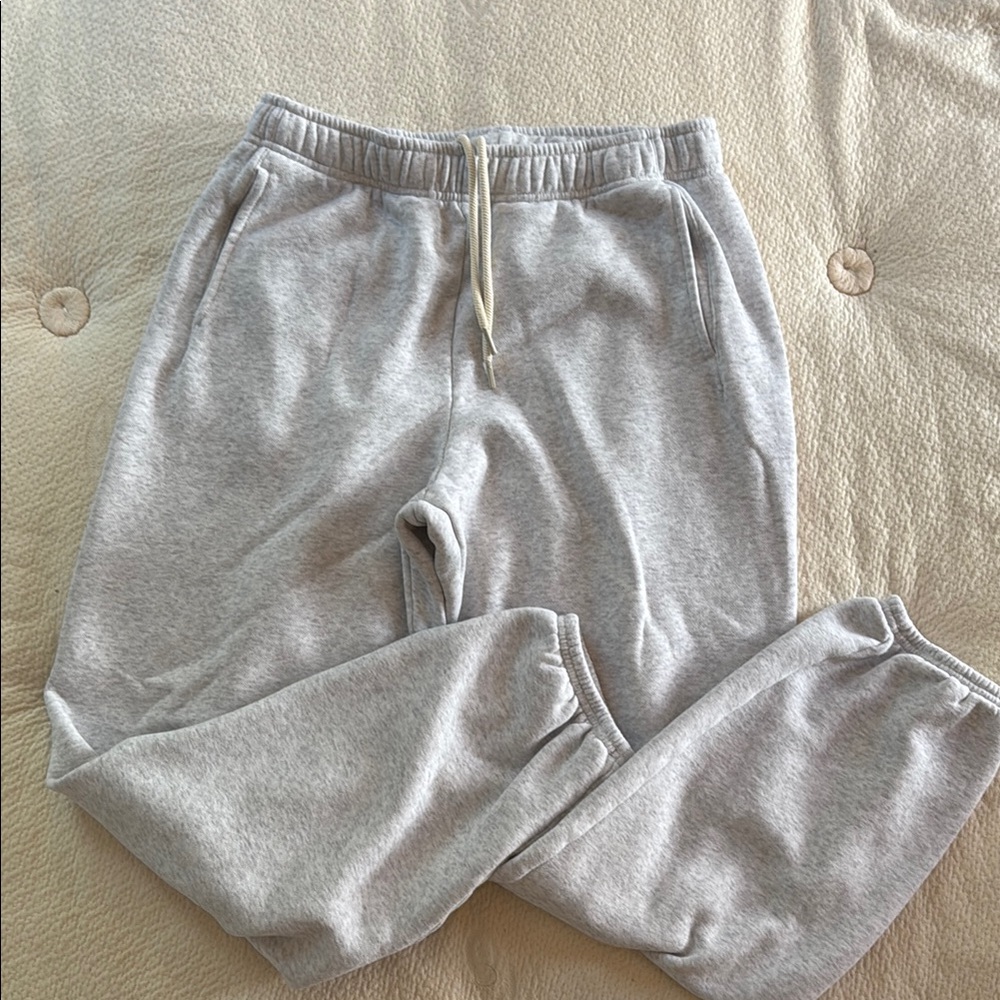 Aerie Cloud Fleece gray Jogger